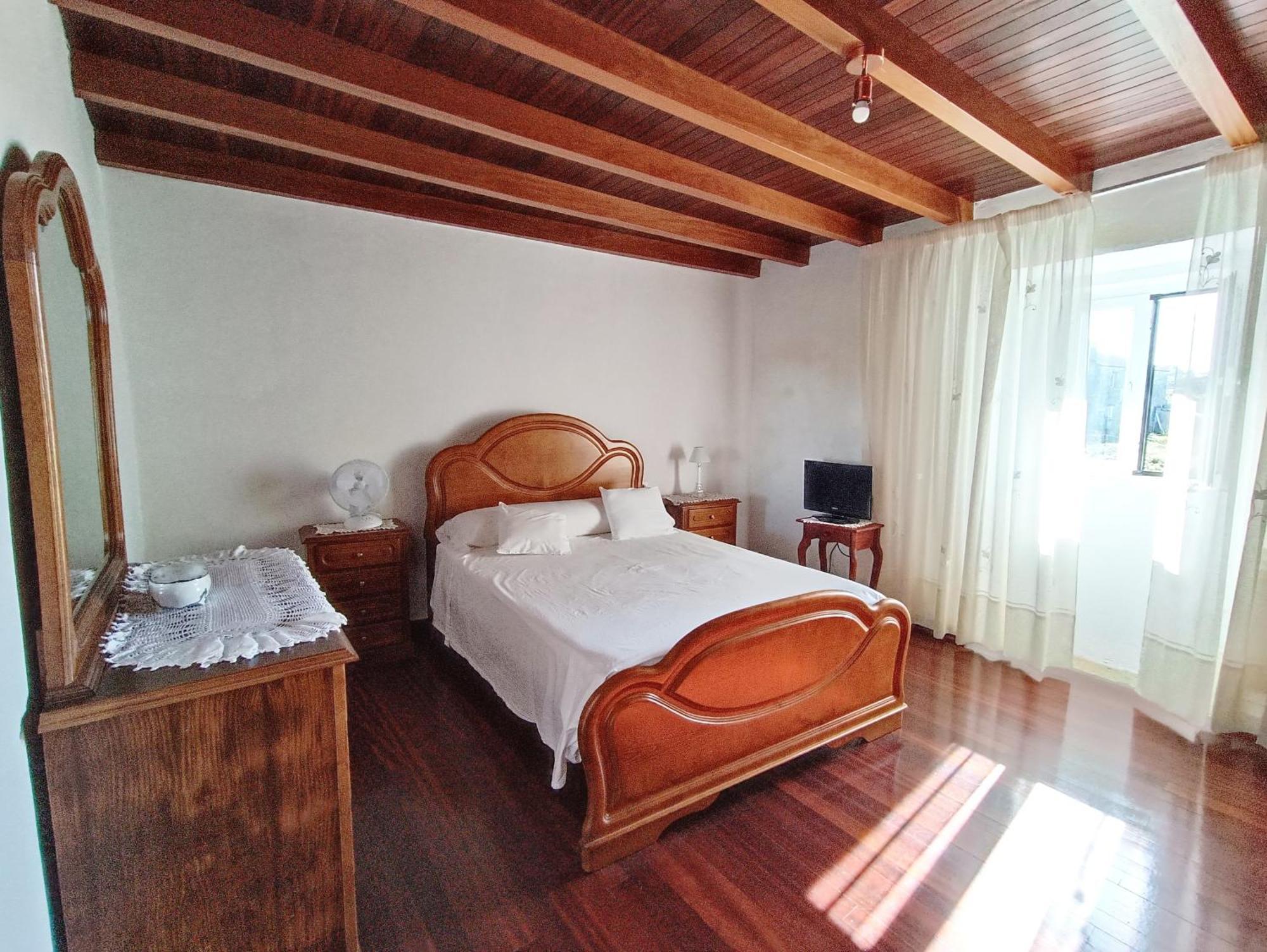 Casa Pepa De Enrique Villa Lira  Exterior photo